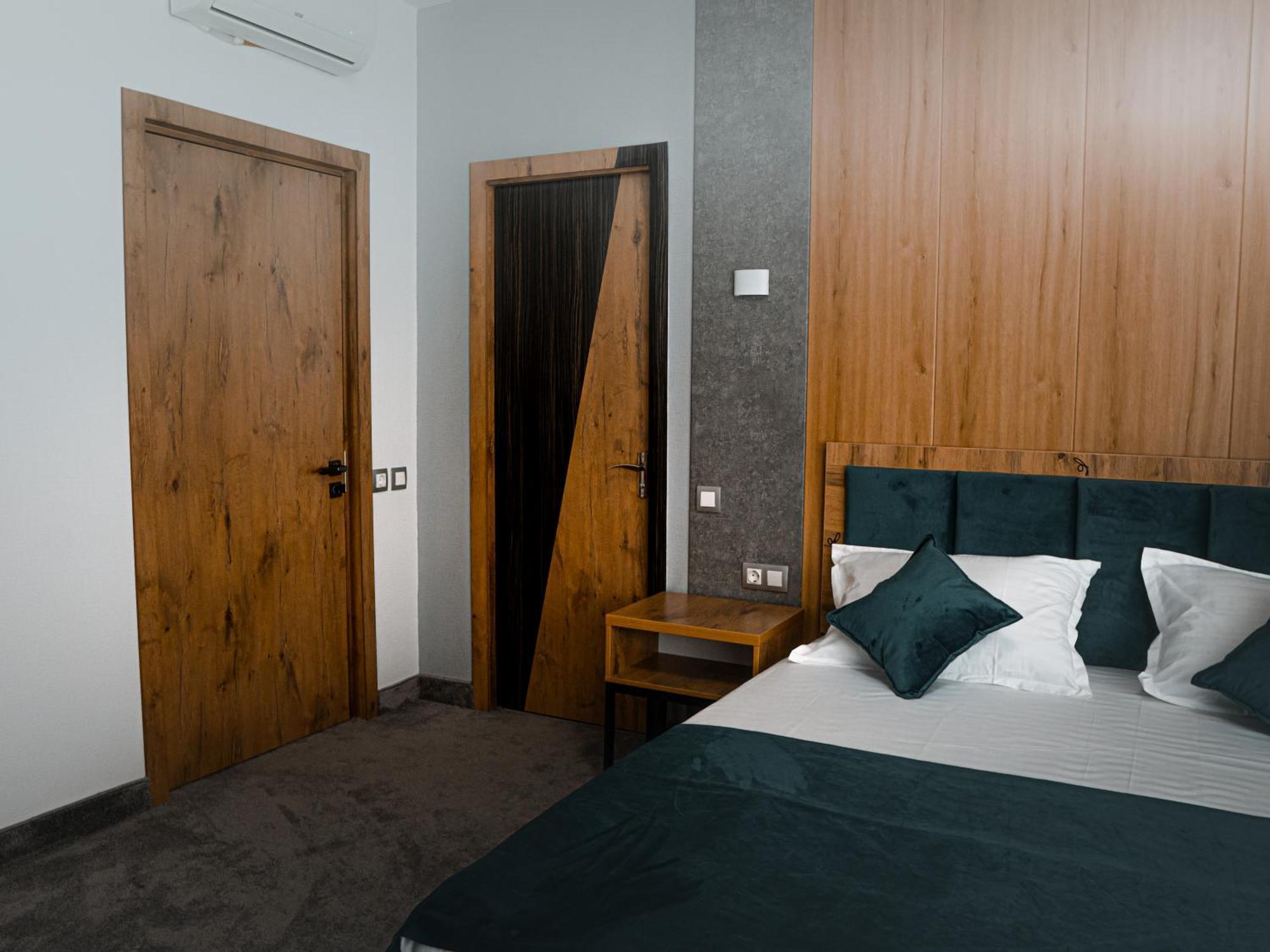 Art Plaza Hotel Tasjkent Eksteriør billede