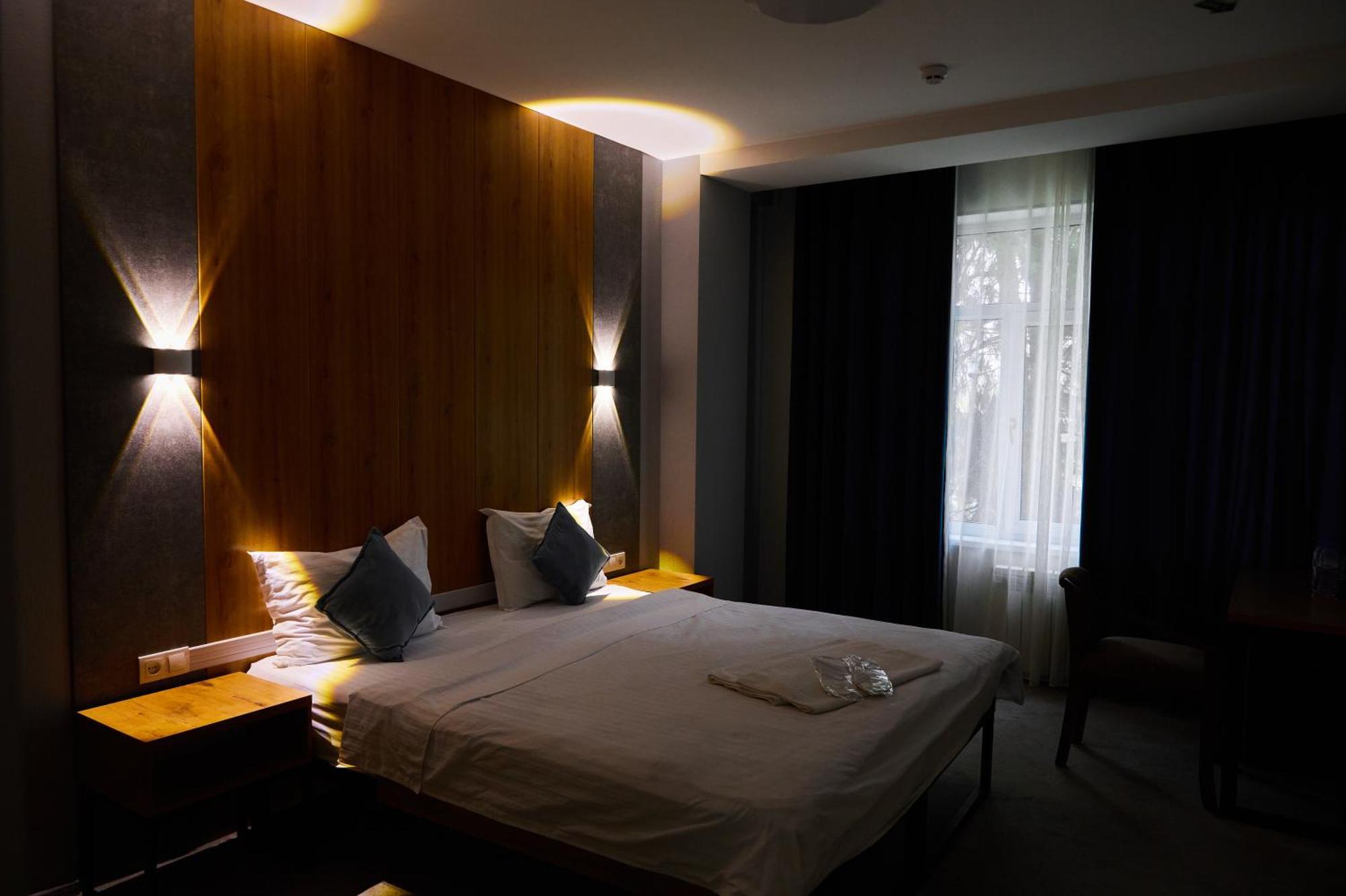 Art Plaza Hotel Tasjkent Eksteriør billede